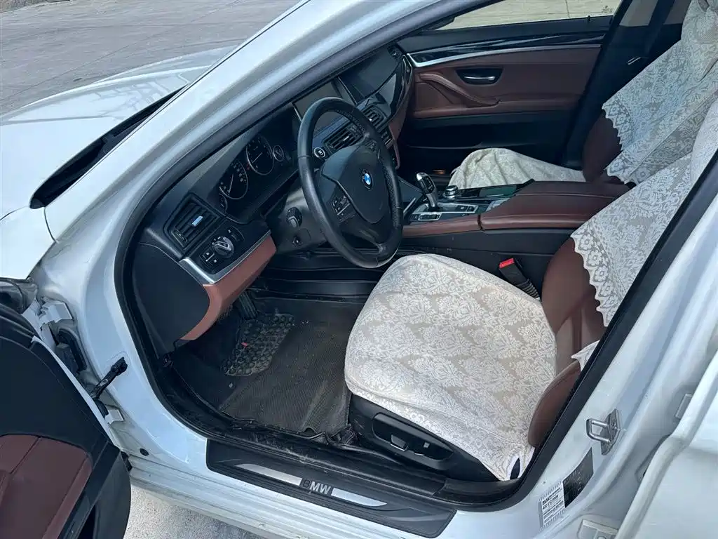 BMW 5 Series 2015 — фото 8