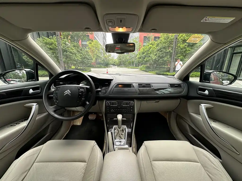 Citroën C5 2015 — фото 15