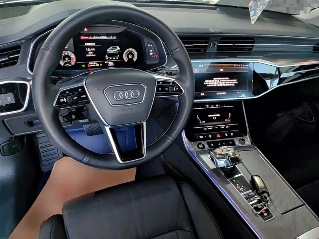 Audi A6L 2021 — фото 10