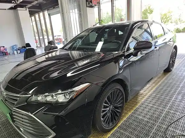 Toyota Avalon 2019