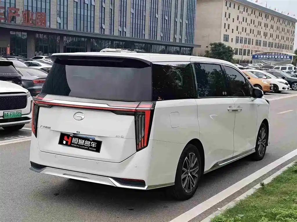 GAC Motor Trumpchi M8 2023 — фото 11