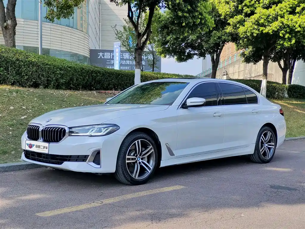 BMW 5 Series 2021