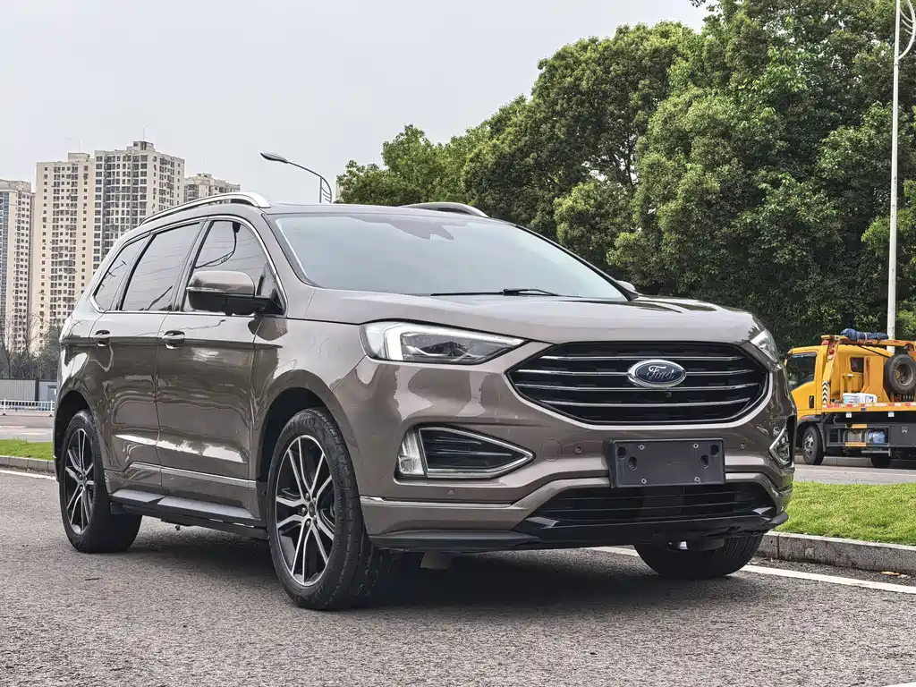 Ford Edge 2020 — фото 3