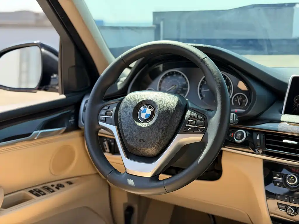 BMW X5 2014 — фото 10