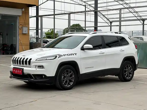 Jeep Cherokee 2020