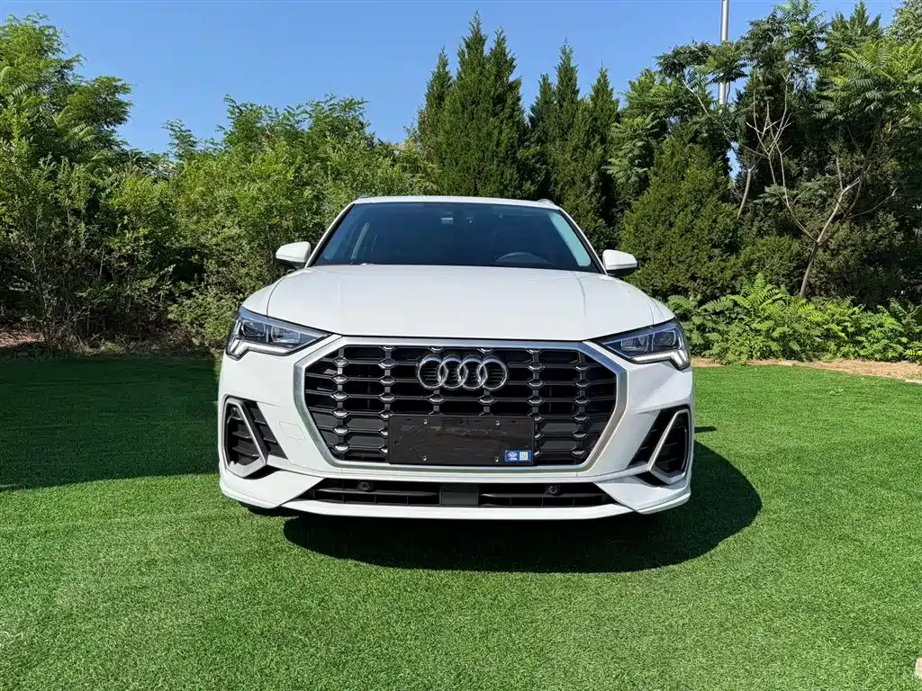 Audi Q3 2023