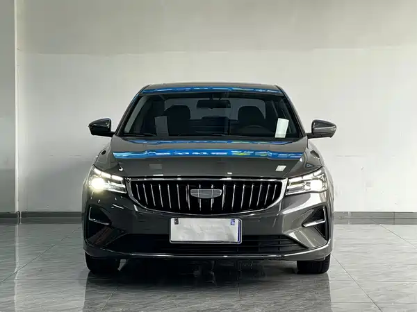 Geely Emgrand 2026