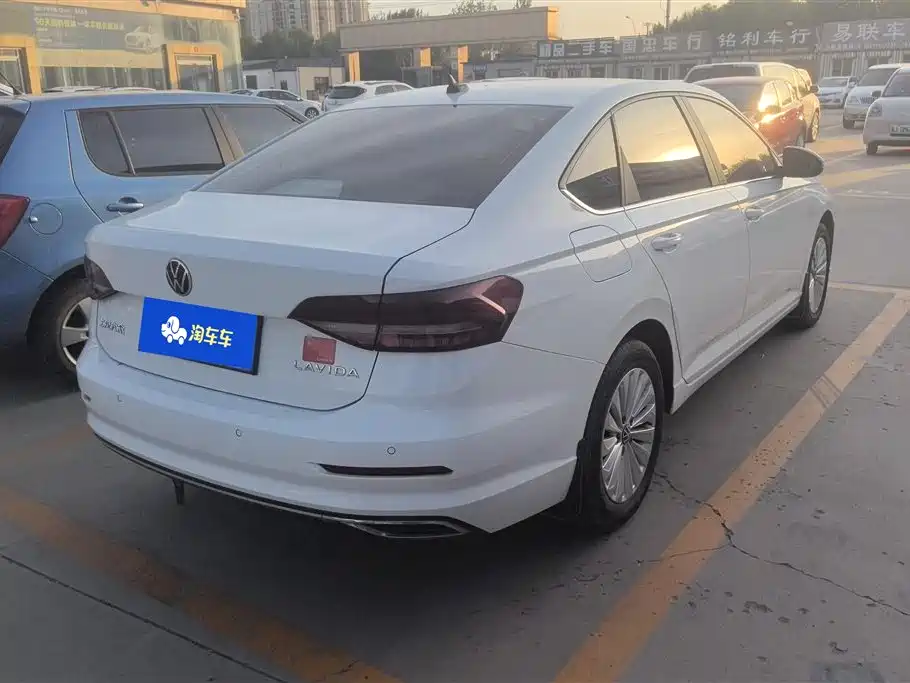 Volkswagen Lavida 2022