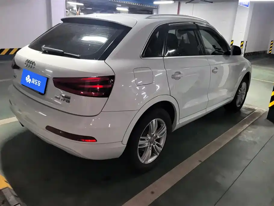 Audi Q3 2015