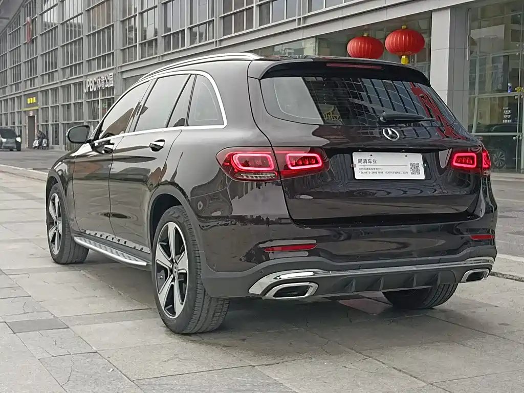 Mercedes-Benz GLC 2022 — фото 6