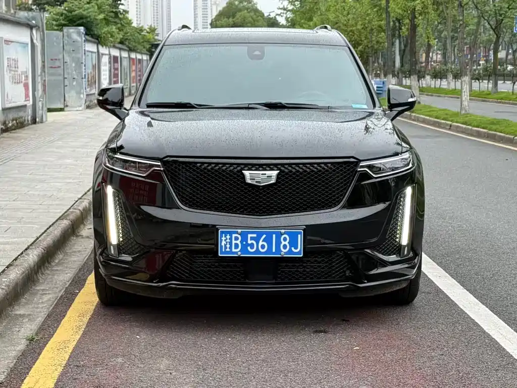 Cadillac XT6 2025 — фото 2