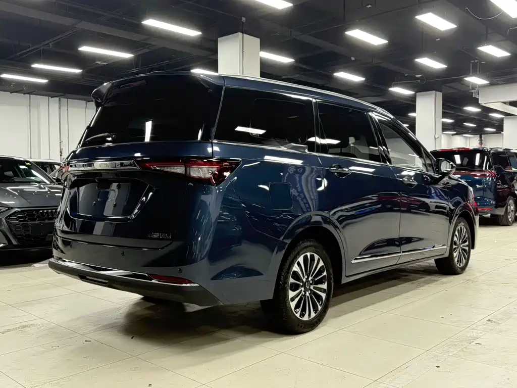 Wuling Jiachen 2022