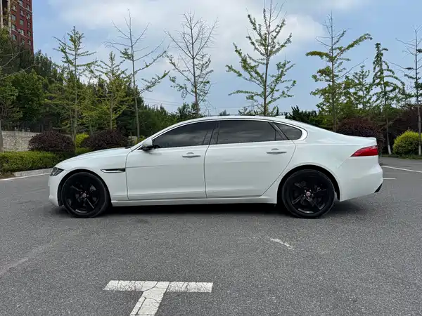 Jaguar XFL 2021