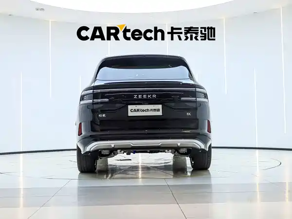 Zeekr 8X 2026