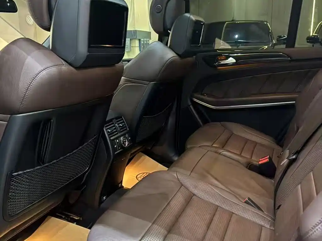 Mercedes-Benz GL-Class AMG 2015 — фото 7