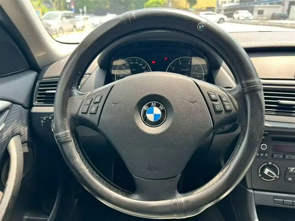 BMW X1 2013