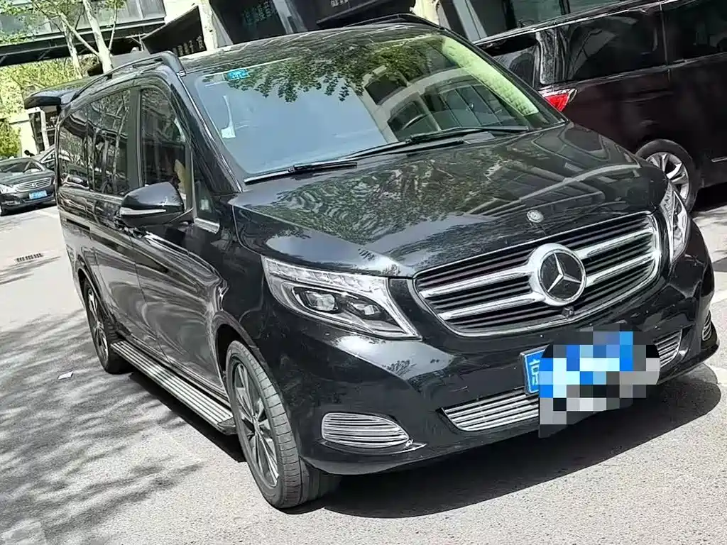Mercedes-Benz V-Class 2017 — фото 2