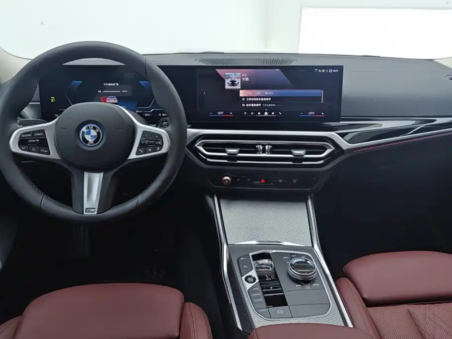 BMW i3 2023 — фото 12