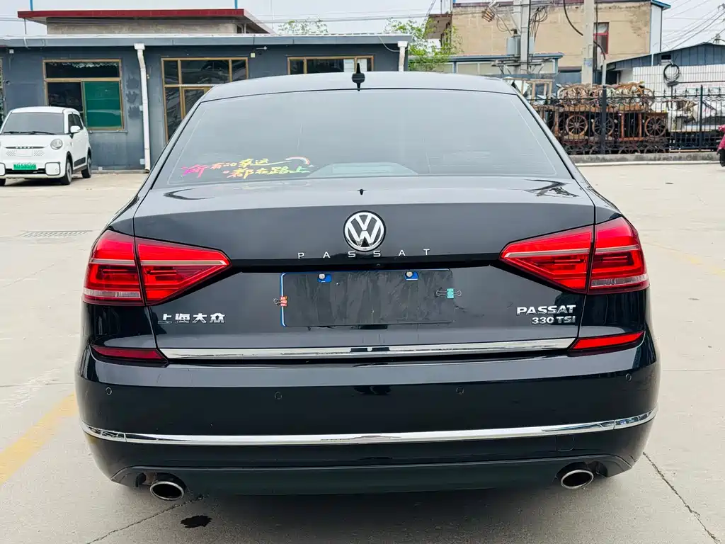 Volkswagen Passat 2016 — фото 8