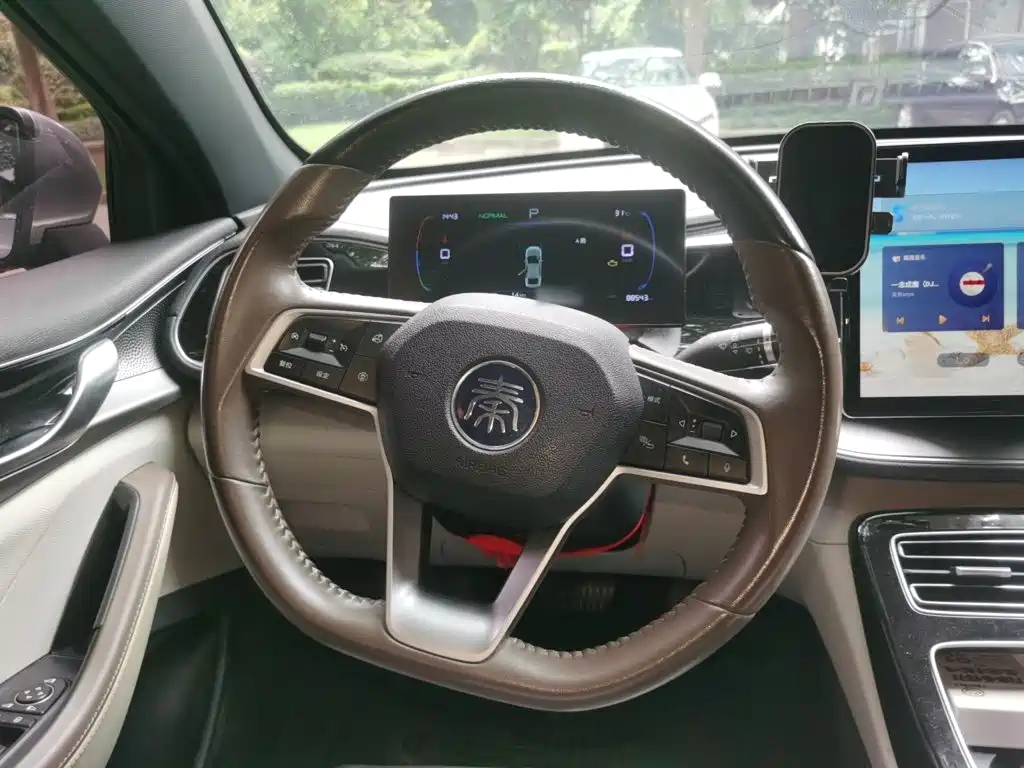 BYD Qin PLUS 2023 — фото 3