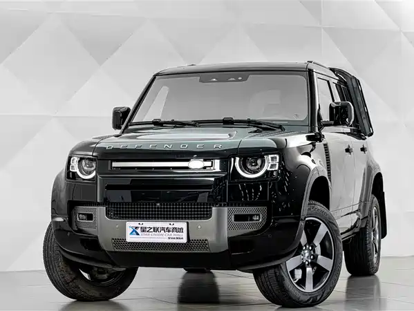 Land Rover Defender 2023