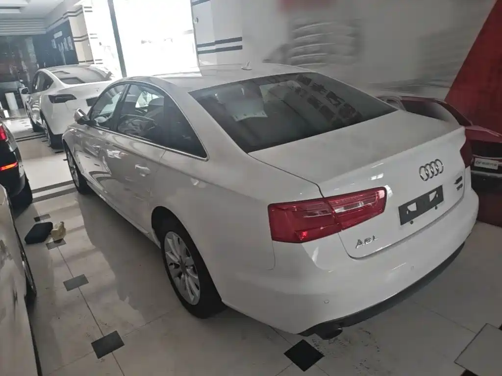 Audi A6L 2016