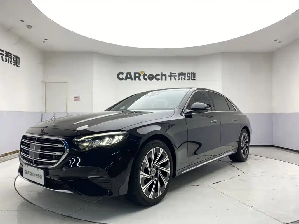 Mercedes-Benz E-Class 2024