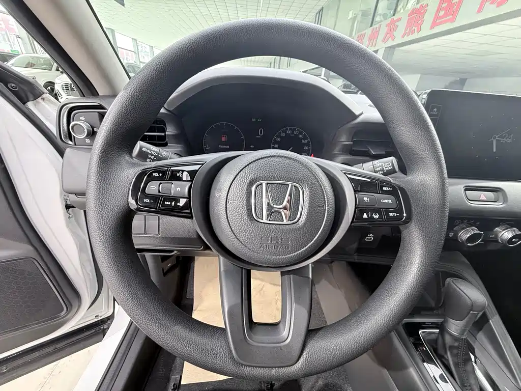 Honda Vezel 2023 — фото 10