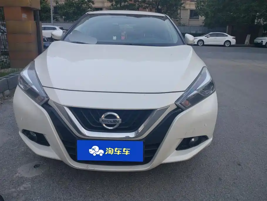 Nissan Bluebird 2020