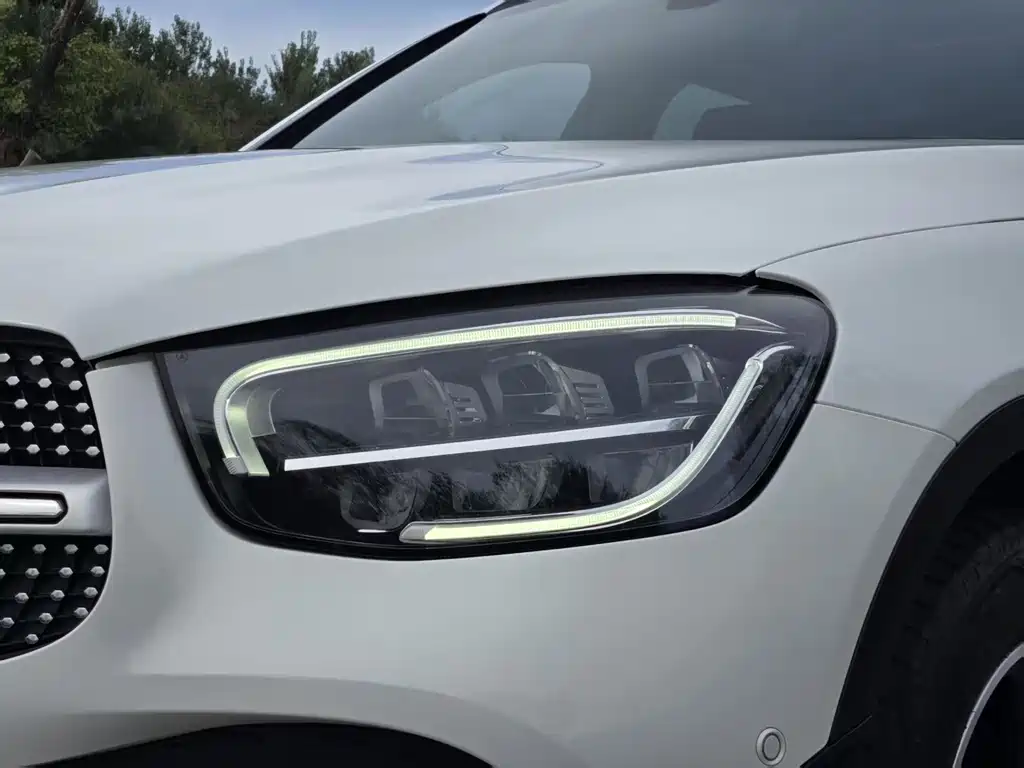 Mercedes-Benz GLC 2022 — фото 16