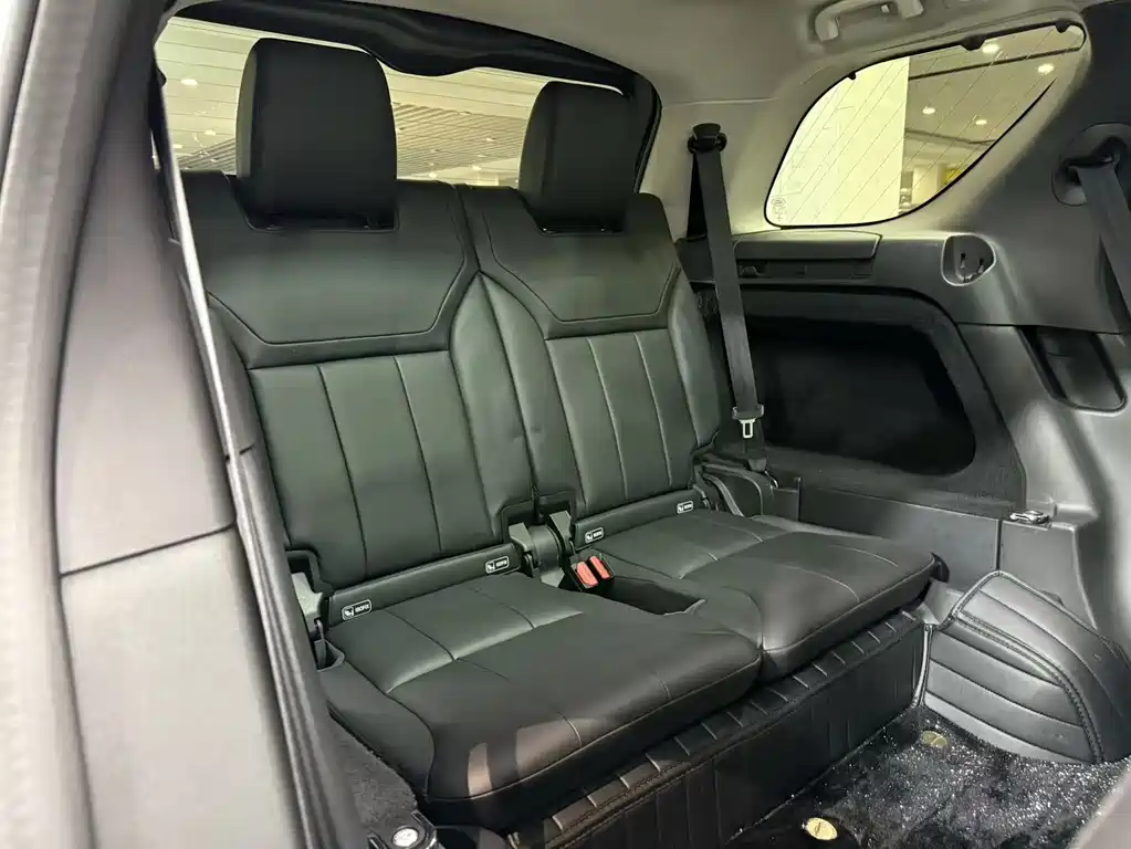 Land Rover Discovery 2019 — фото 10