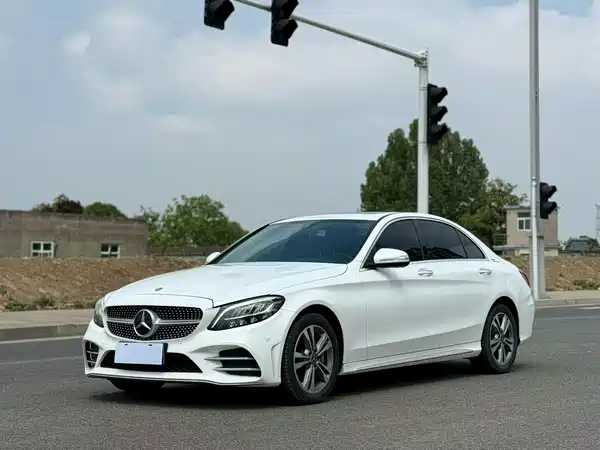 Mercedes-Benz C-Class 2019