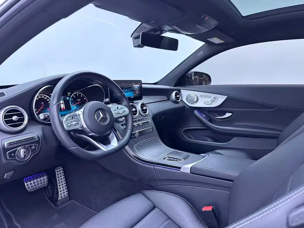 Mercedes-Benz C-Class 2022 — фото 8