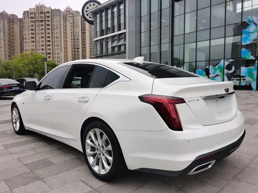 Cadillac CT5 2022 — фото 6