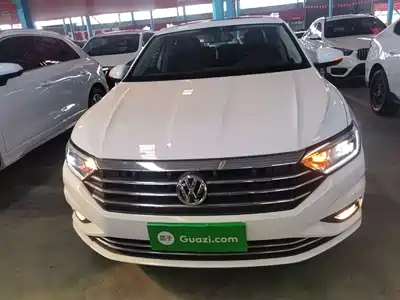 Volkswagen Sagitar 2022