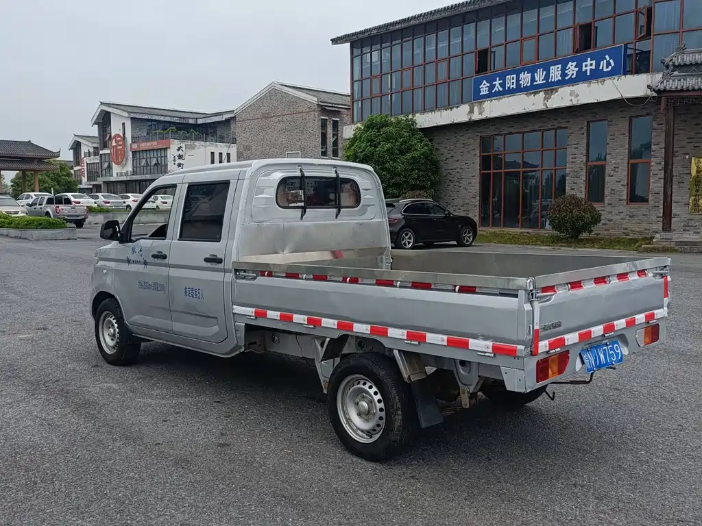 Wuling Rongguang New Truck 2018 — фото 6