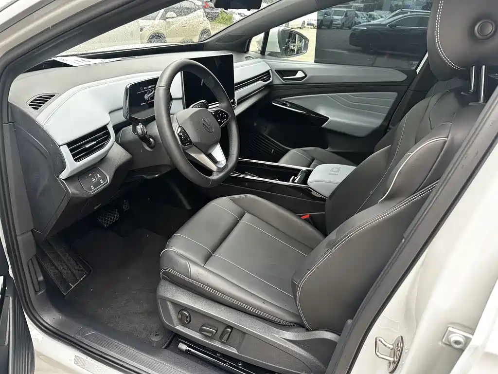Volkswagen ID.4 X 2025