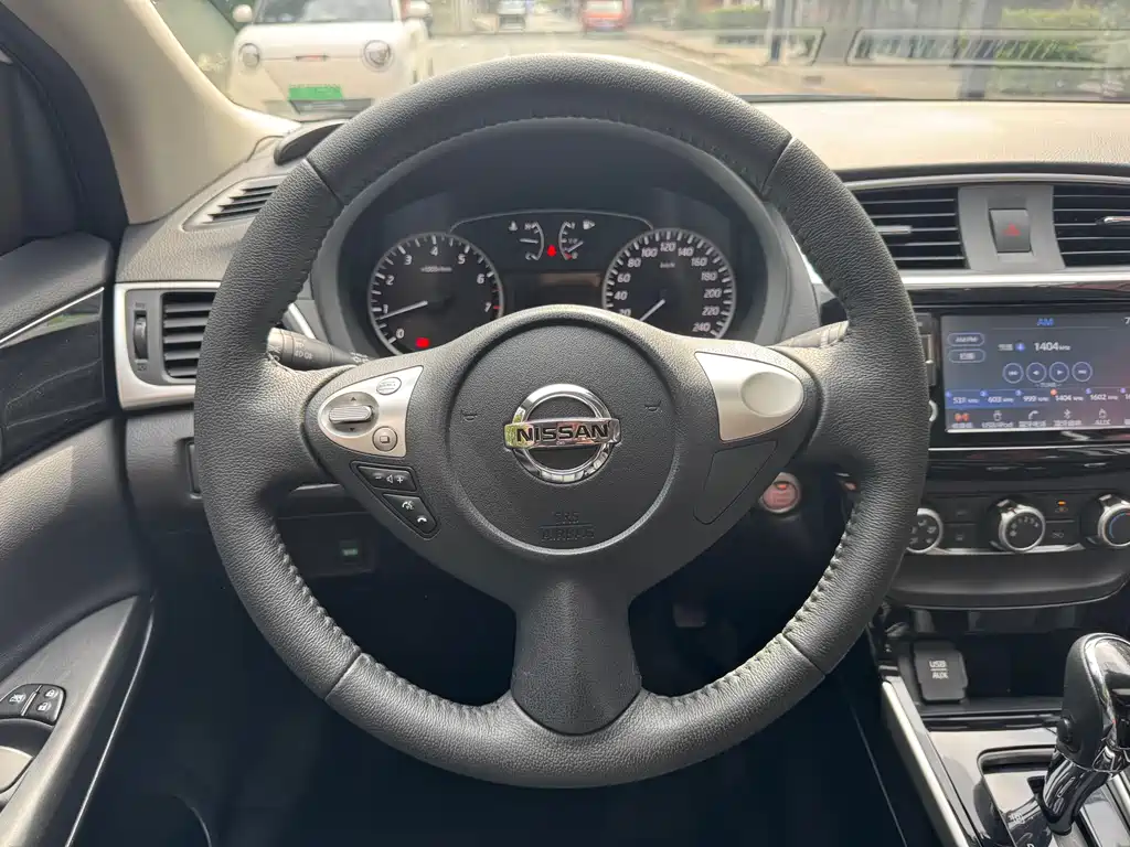 Nissan Sylphy 2018 — фото 10