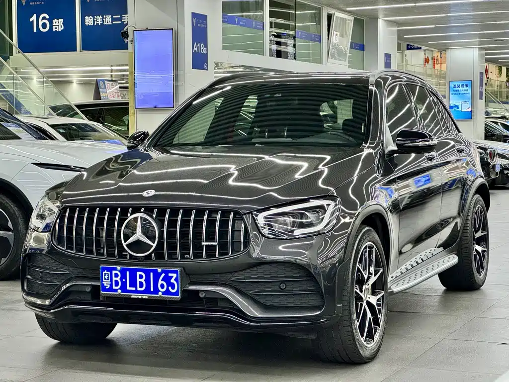 Mercedes-Benz GLC AMG 2023