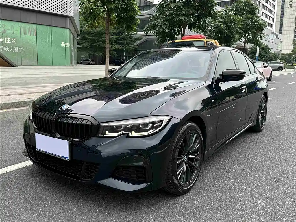 BMW 3 Series 2020 — фото 1