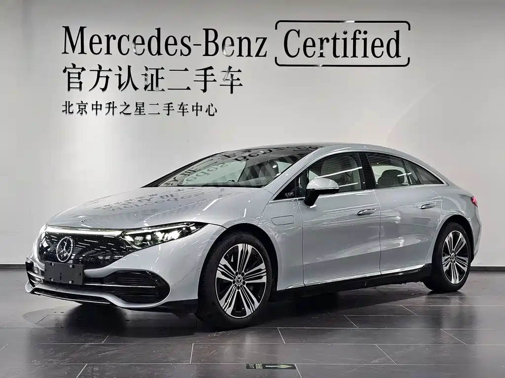 Mercedes-Benz EQS 2024 — фото 1