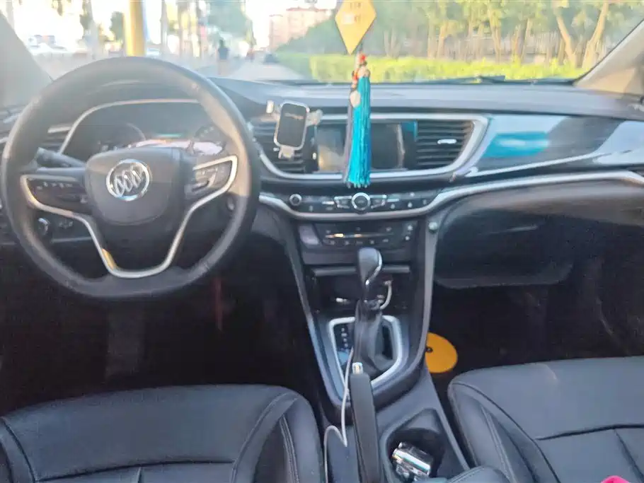 Buick Excelle 2020 — фото 12