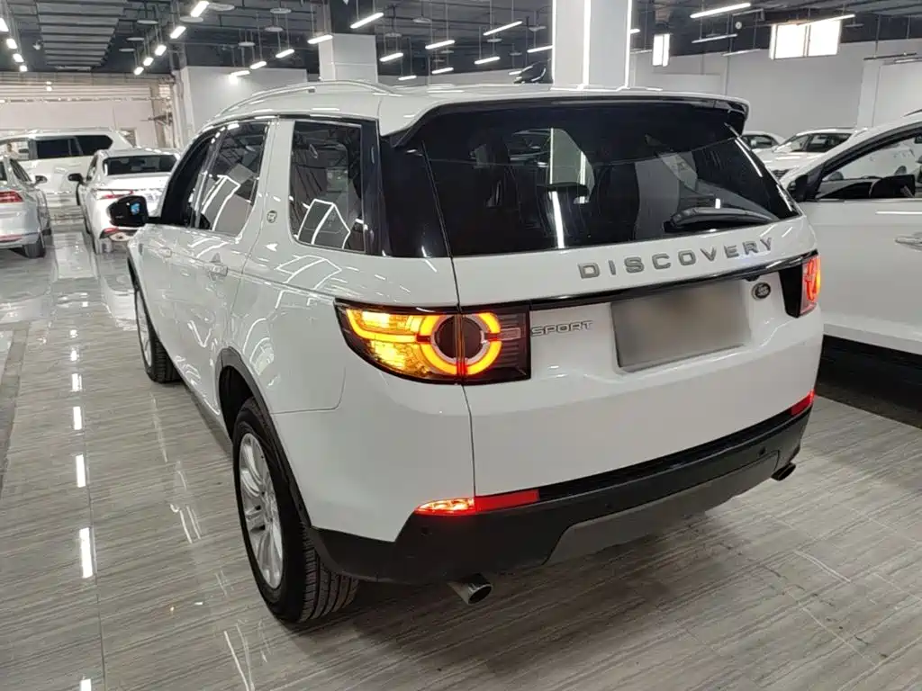 Land Rover Discovery Sport 2019 — фото 5