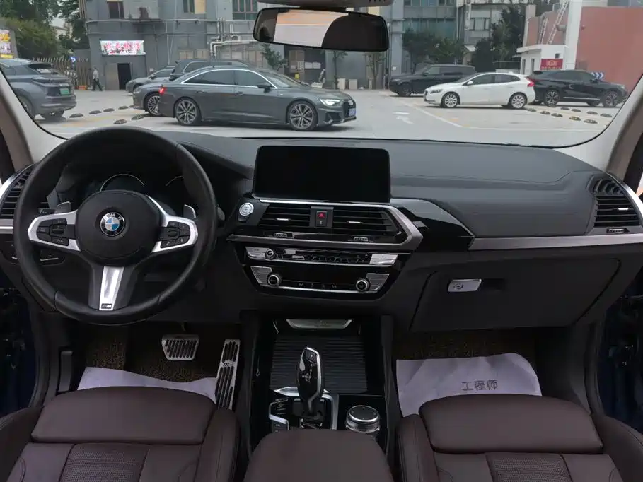 BMW X3 2019 — фото 12