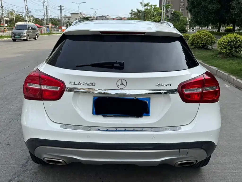 Mercedes-Benz GLA 2015 — фото 8