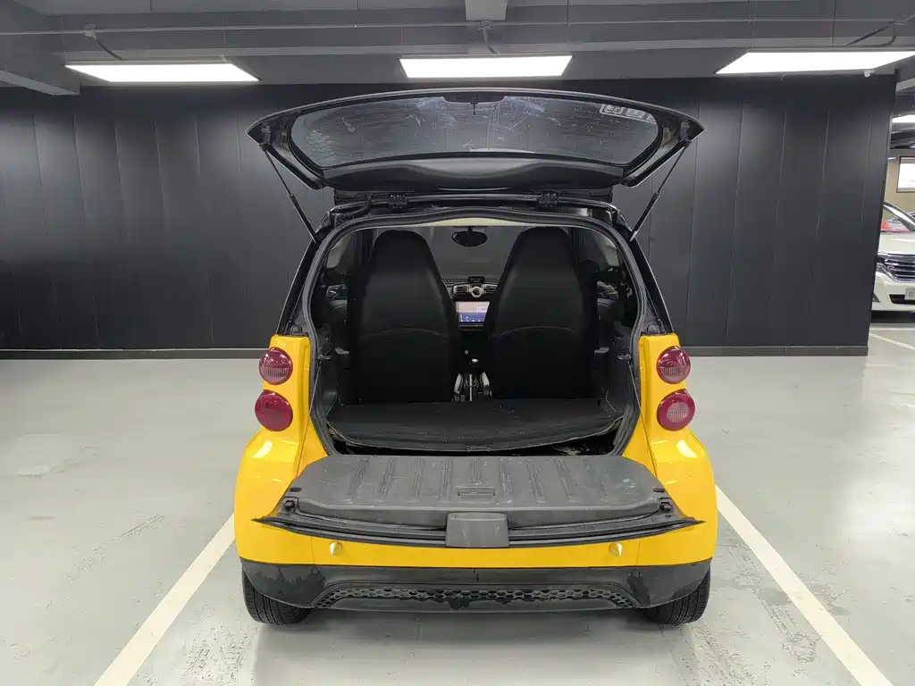 smart Fortwo 2012 — фото 14