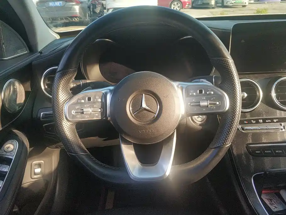 Mercedes-Benz C-Class 2020 — фото 14