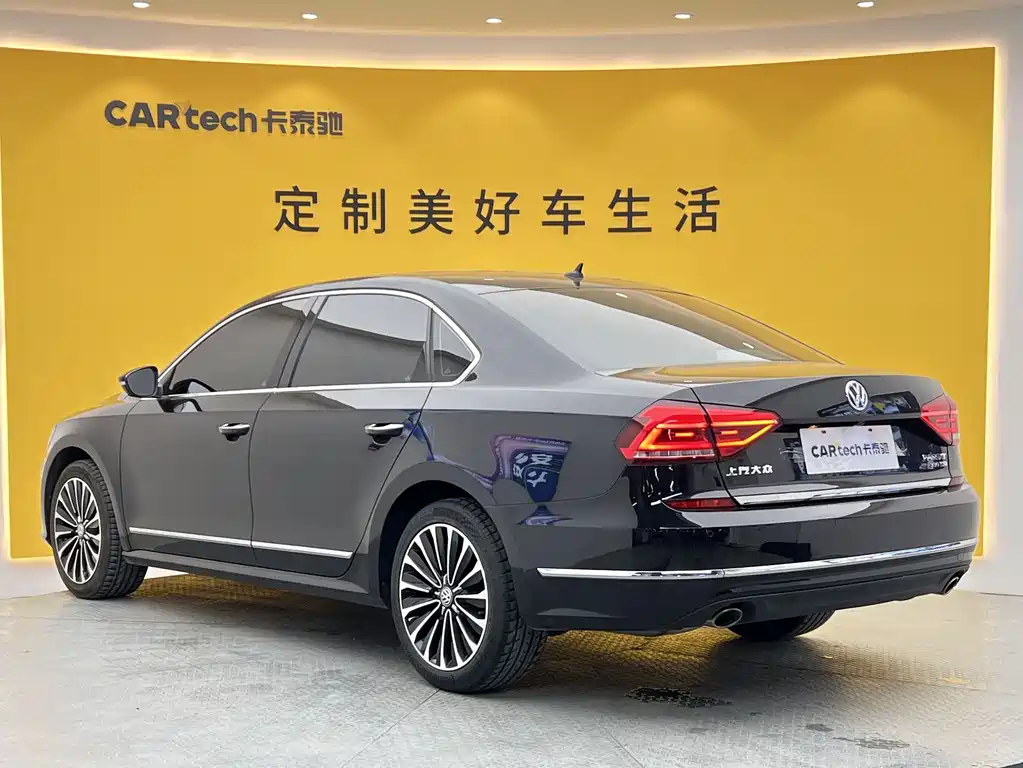 Volkswagen Passat 2018 — фото 28