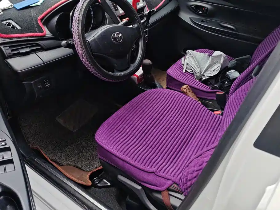 Toyota Yaris L 2018 — фото 9