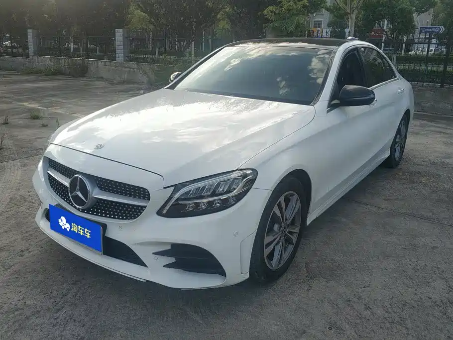 Mercedes-Benz C-Class 2020